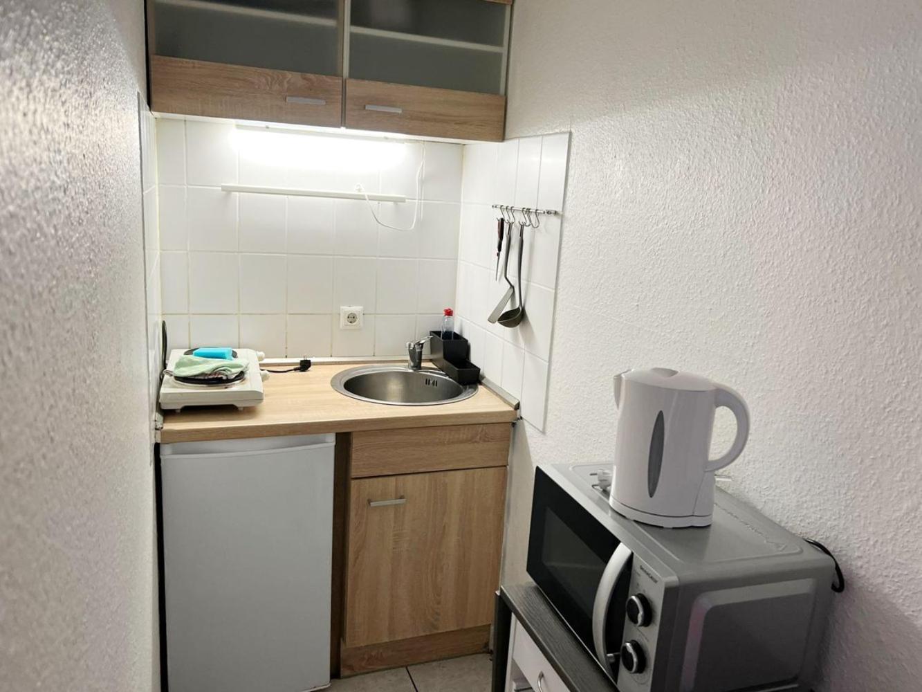 Budget Apartment Koeln エクステリア 写真